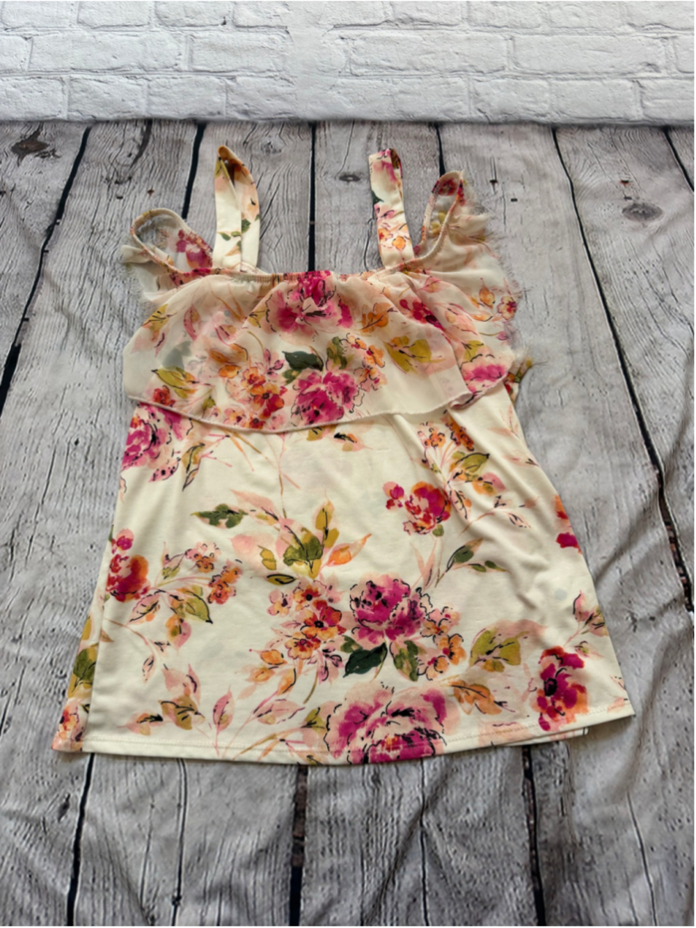 NEW Women's Parallel Skies Floral Camisole Top Size M Beige Pink